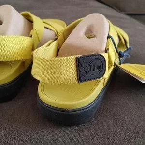 Brand New! Fitflop men\'s sandals, Microwobbleboard, Gold color. US Size 11 FitFlop Silver Metallic Embellished Crystal Slide Sandals  main image 4